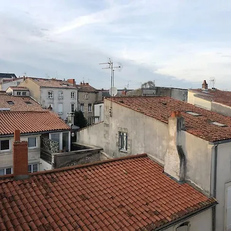 Appartement Le Triplex Du Marche Rochelais_t3_70m2
